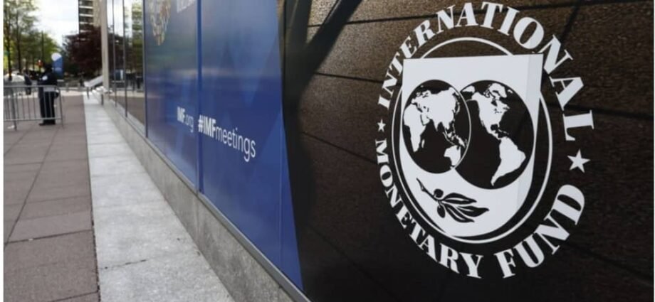 IMF Raises Global Growth Forecast to 3.2 pct in 2025