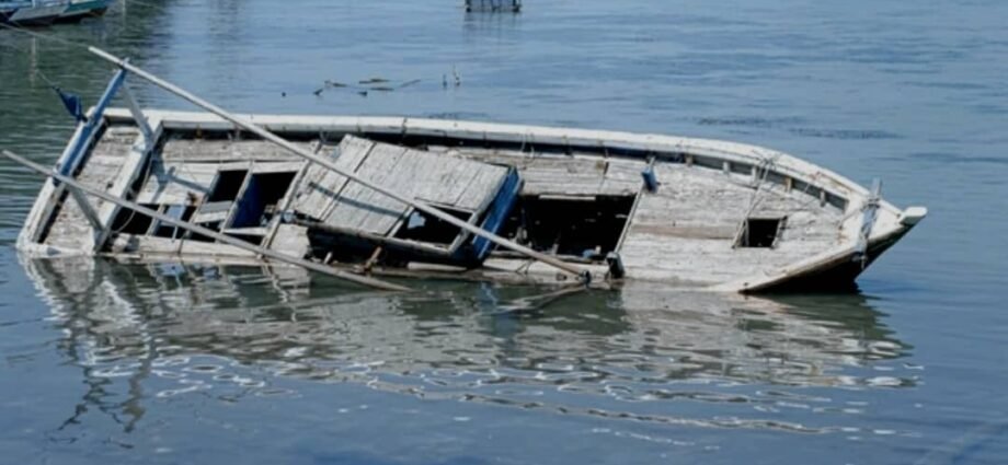 Forty Migrants Die in Boat Wreck Off the Coast of Tunisia