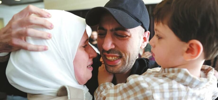 Palestinians and Israelis Cheer Reunions as Hostages Released Palestinians and Israelis Cheer Reunions as Hostages Released