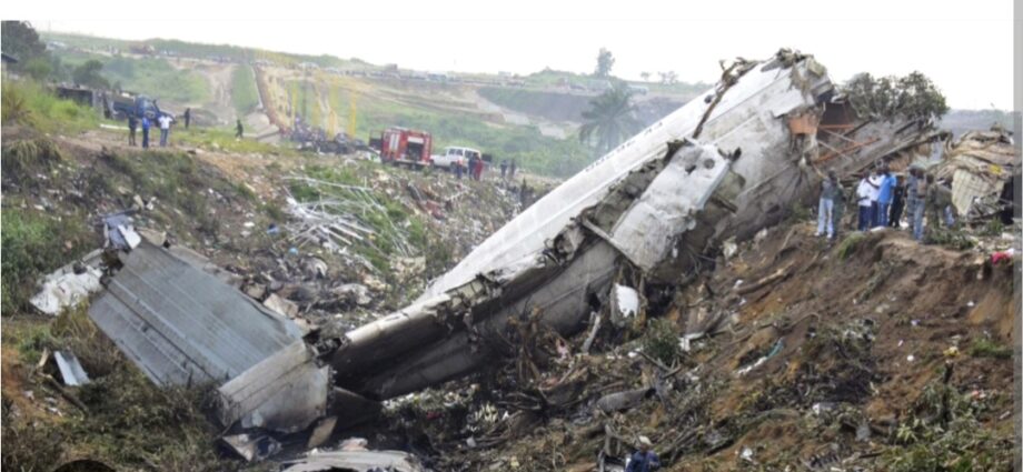 Plane Carrying Ministerial Delegation Crashes in DR Congo