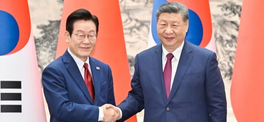 Chinese, Republic of Korea’s Presidents Hold Talks in Beijing