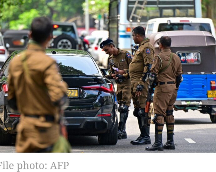 Sri Lankan Police Introduce Mouth Swab Drug Test for Drivers