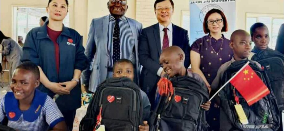 Chinese Community Donates Supplies to Children with Disabilities in Zimbabwe Chinese Community Donates Supplies to Children with Disabilities in Zimbabwe