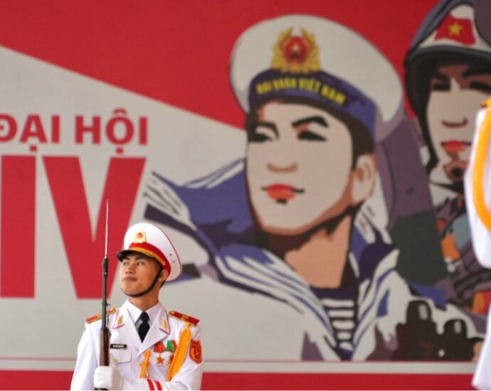14th National Congress of the Communist Party of Vietnam Holds Preparatory Session