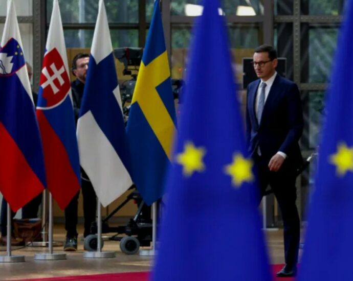 EU Fails to Secure US, G7 support for Russian Oil Transport Ban