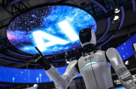 China to Build World-Class Sci-tech Innovation Engines