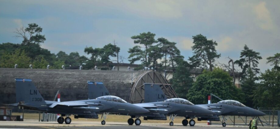 Iran’s Army Says It Has Targeted F-15 Fighter Jet in Southern Airspace Iran’s Army Says It Has Targeted F-15 Fighter Jet in Southern Airspace