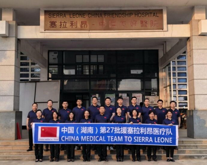 Chinese Medical Team Introduces Breakthrough Pain Therapy in Sierra Leone