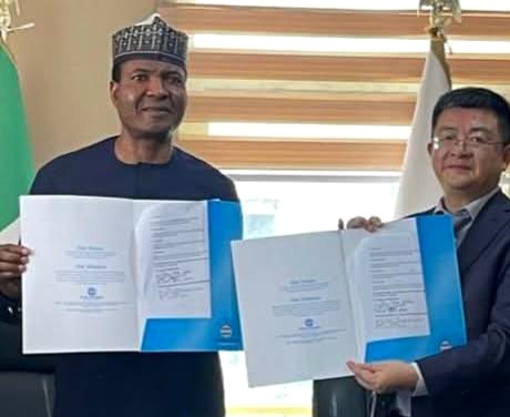 VON, Xinhua News Agency Sign MoU on Strategic Cultural Exchange