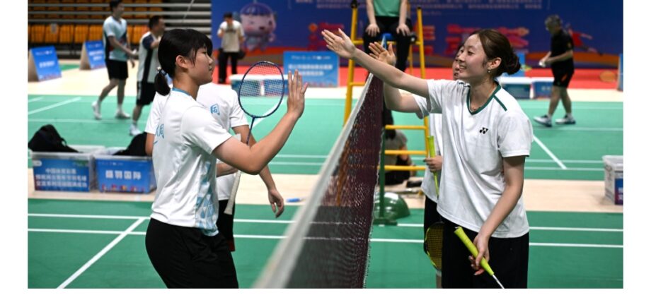 One Family: Xi Jinping Stresses on Keeping Future of Cross-Strait Ties in Chinese Hands One Family: Xi Jinping Stresses on Keeping Future of Cross-Strait Ties in Chinese Hands