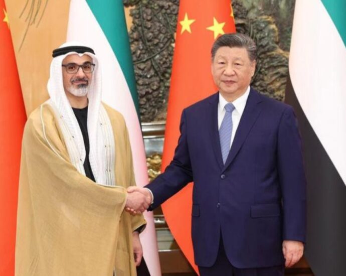 Xi Meets Crown Prince of Abu Dhabi, Puts Forward Four Proposals for Promoting Peace and Stability 
