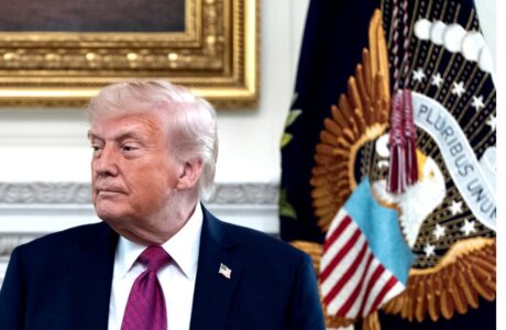 Trump’s Approval Rating Slides to New Low Amid Economic Woes, Iran War