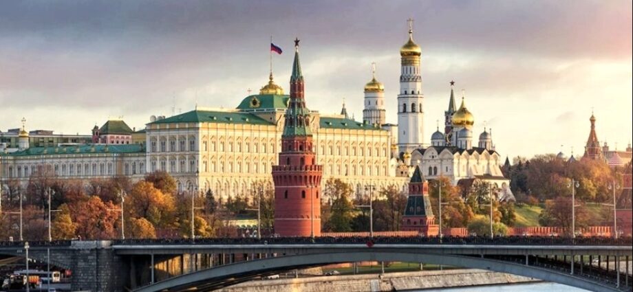 Russia Urges Evacuation from Kiev in Note to Foreign Diplomatic Missions